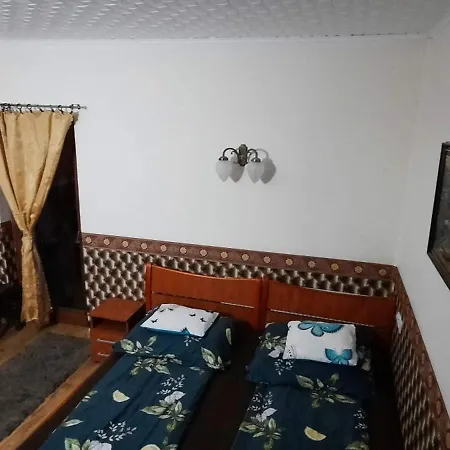 Castle Wellness Bed & Breakfast Bed & Breakfast