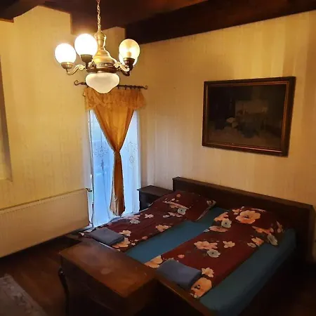 Castle Wellness Bed & Breakfast Bed & Breakfast