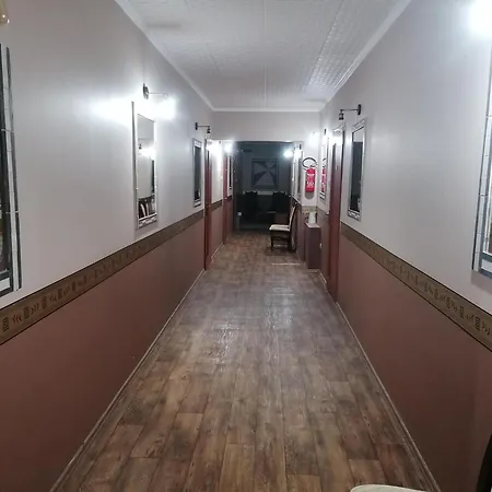 Castle Wellness Bed & Breakfast *