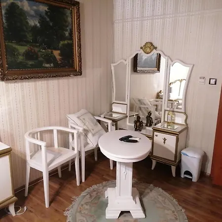 Bed & Breakfast Castle Wellness Bed & Breakfast Nyíregyháza