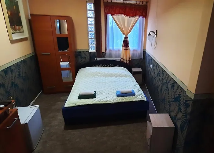 Bed & Breakfast Castle Wellness Bed & Breakfast