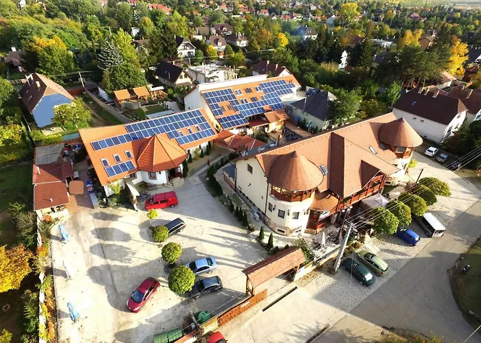 Castle Wellness Bed & Breakfast 3* Nyíregyháza